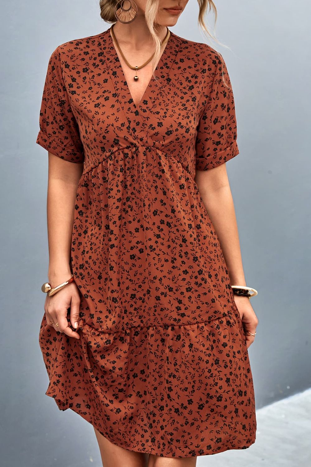 Ditsy Floral Empire Waist Plunge Short Sleeve Dress Kate & Court Ditsy Floral Empire Waist Plunge Short Sleeve Dress Kate & Court